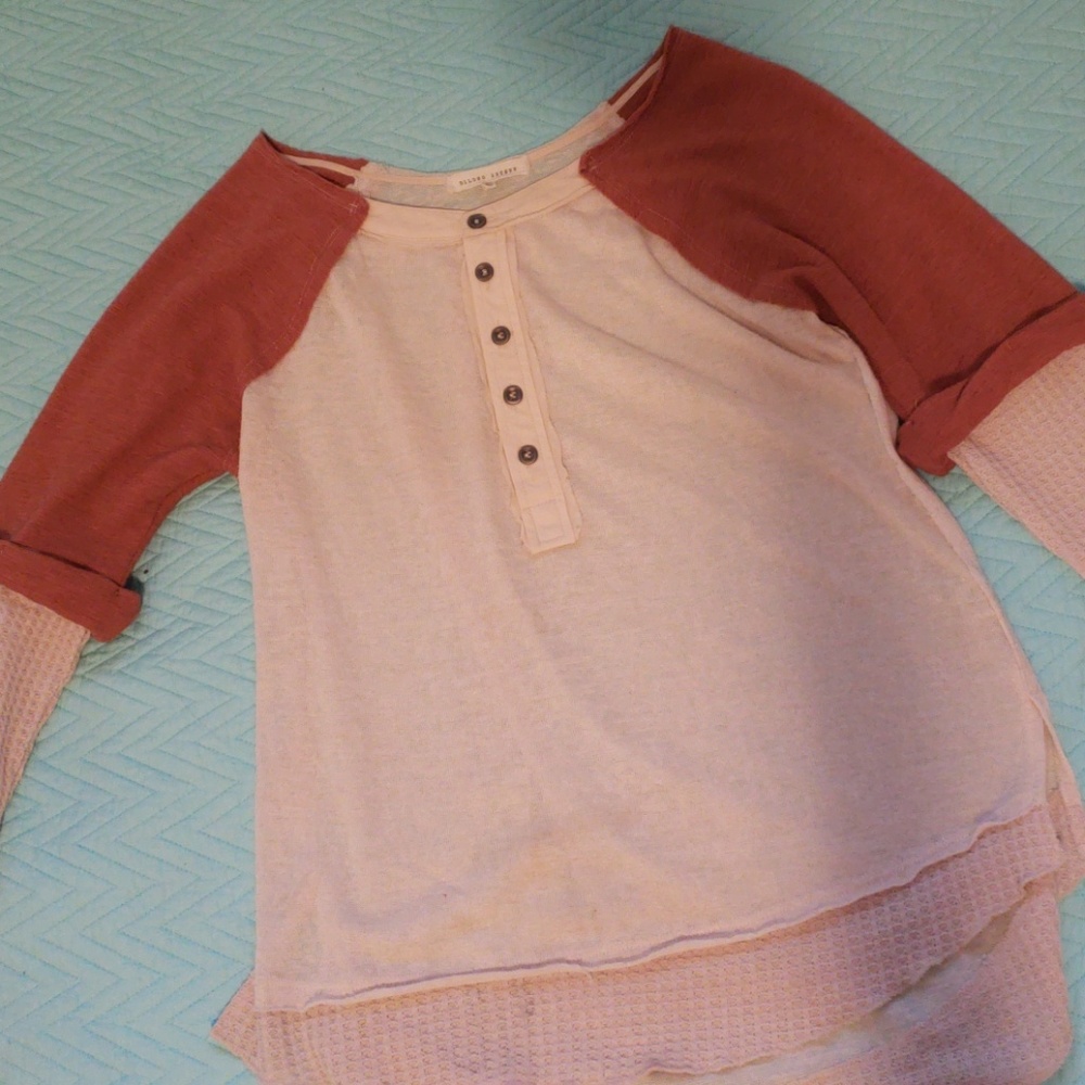 Shirt - Picture 4 of 4